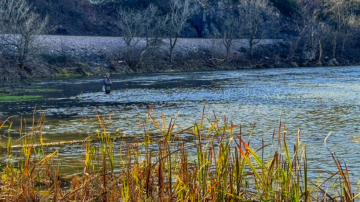 fishing-high-muddy-water